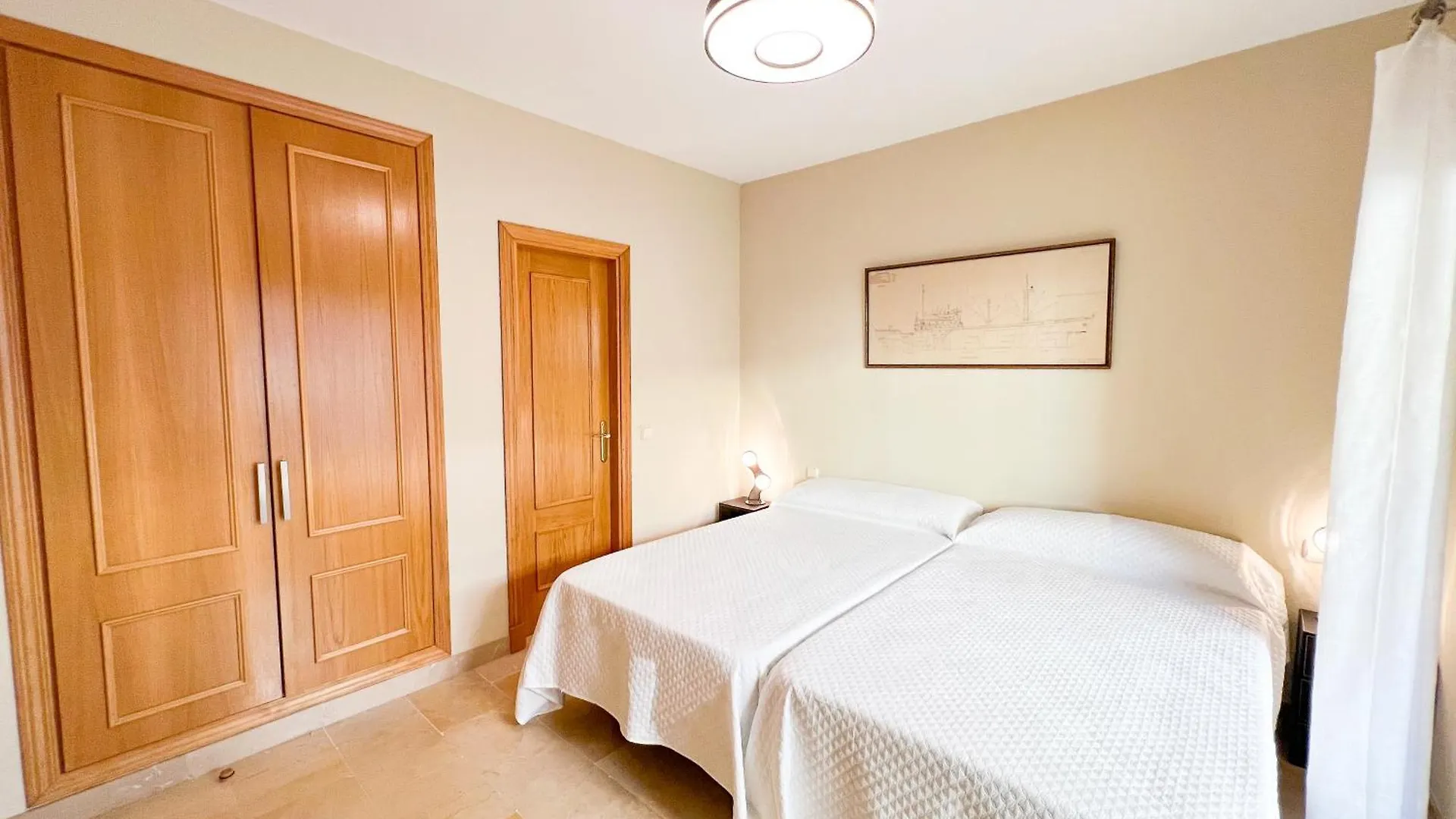 Apartment In San Pedro De Alcantara-Marbella With Private Parking İspanya